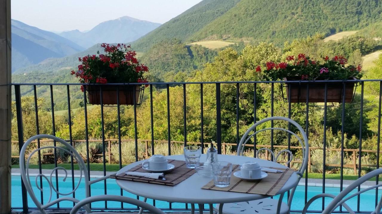 Agriturismo Roccagelli Vallo di Nera Екстер'єр фото