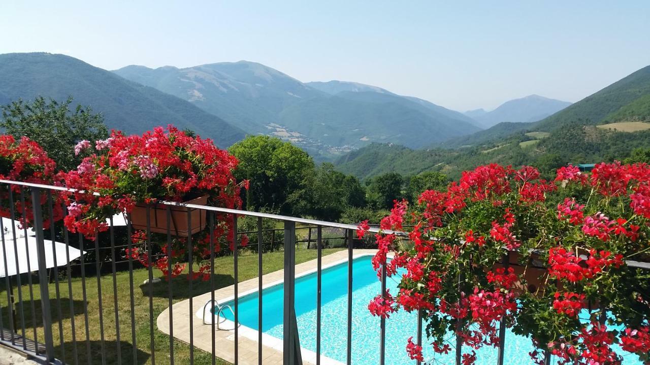 Agriturismo Roccagelli Vallo di Nera Екстер'єр фото
