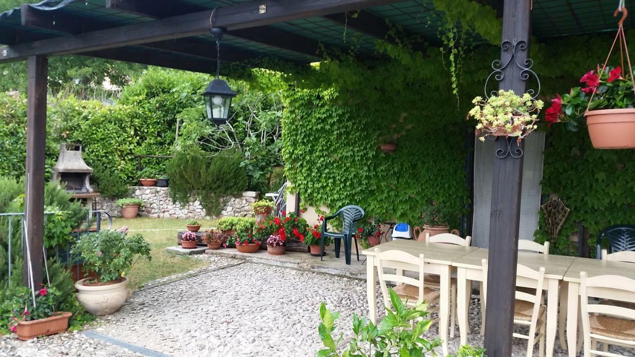 Agriturismo Roccagelli Vallo di Nera Екстер'єр фото