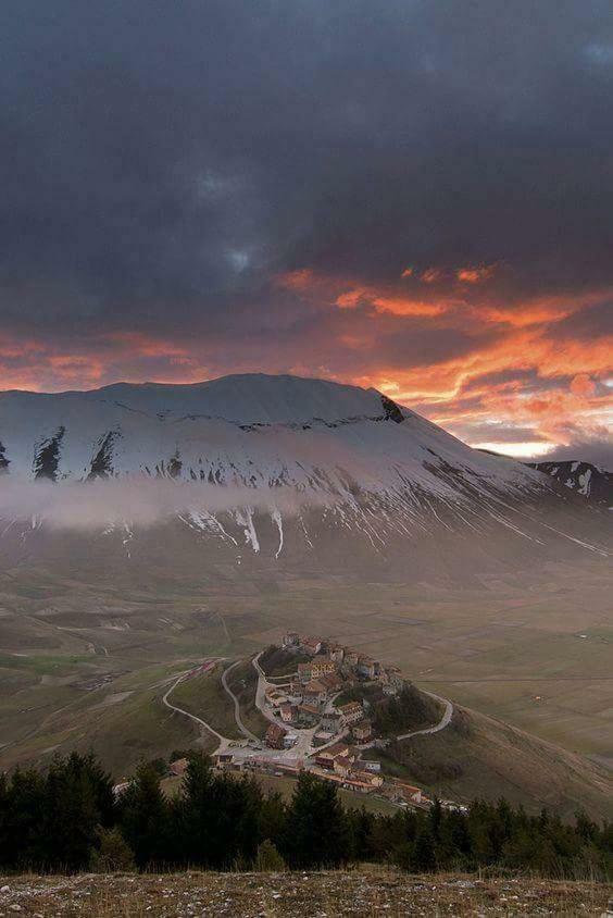 Agriturismo Roccagelli Vallo di Nera Екстер'єр фото